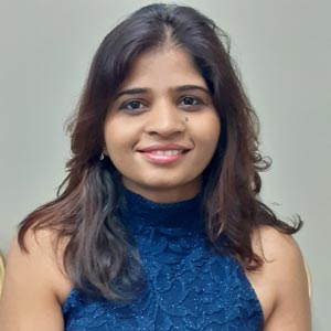 Dr Sharmila Khopade